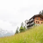 Apartament In With Mountain Views *